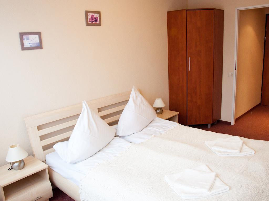 Hotel Zagiel Niewiesze Quarto foto
